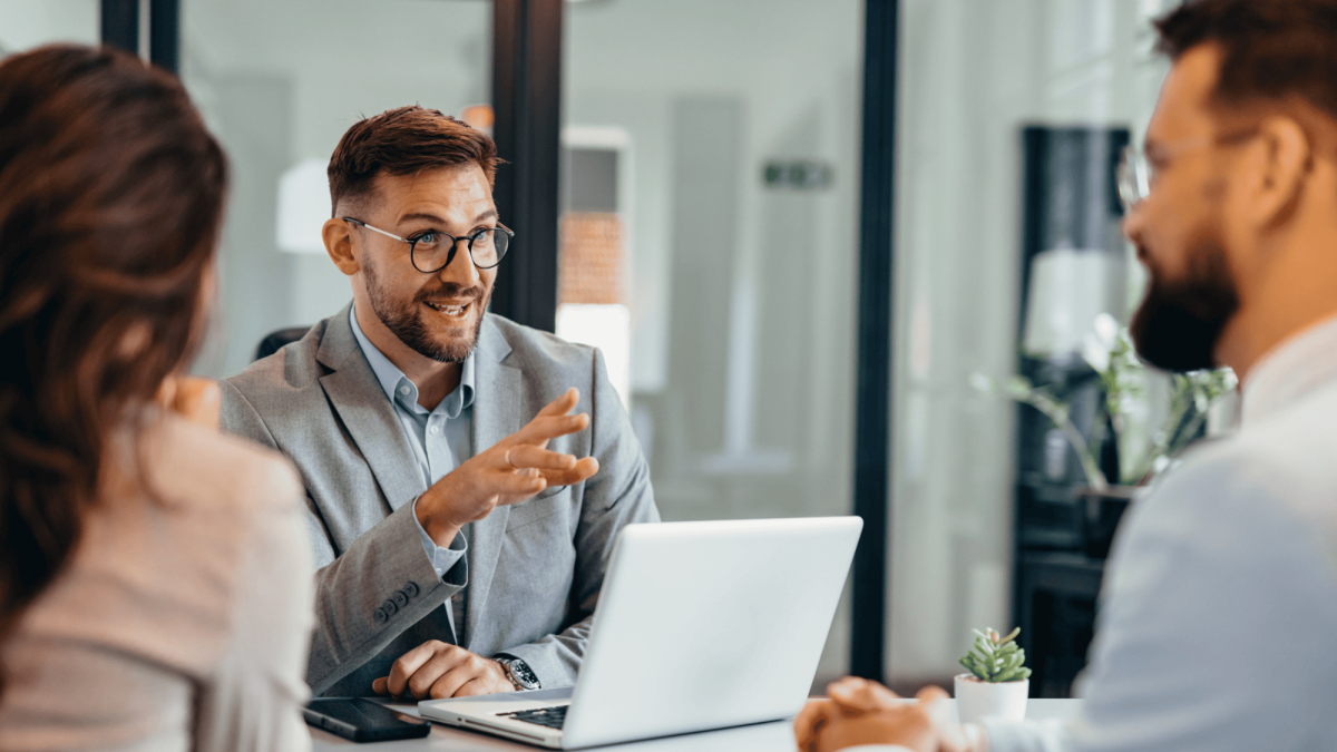 Was der Einsatz von KI für Ihre Firmenkunden bedeutet