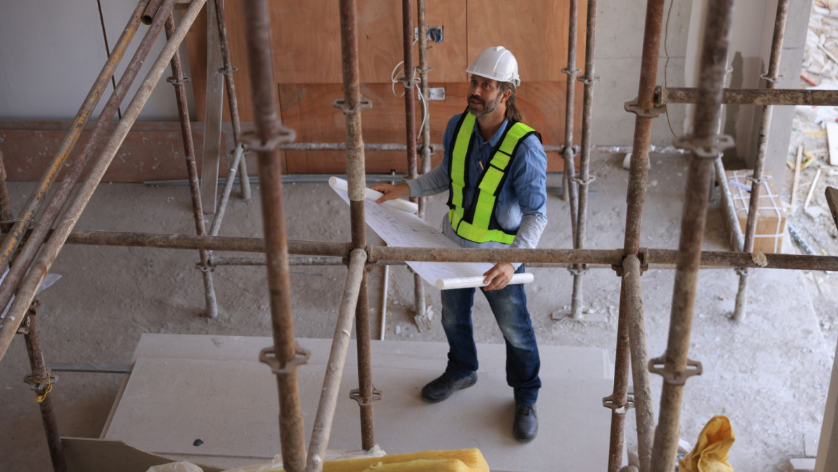 Architekt auf Baustelle