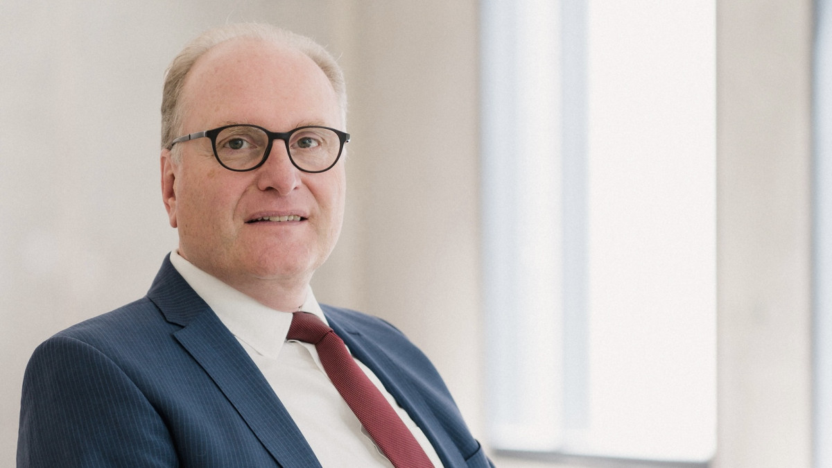 Axel Uttenreuther, Chef der Bayerischen Versorgungskammer