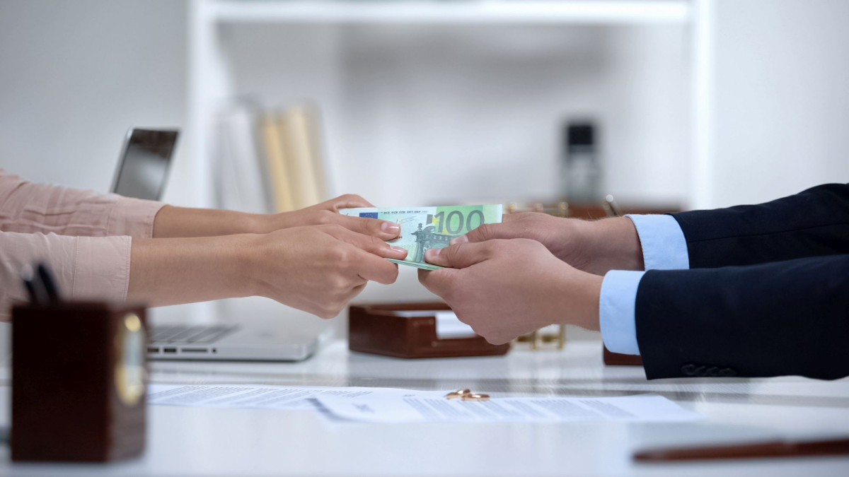 Der Kampf ums Kapital der Kunden spitzt sich zu