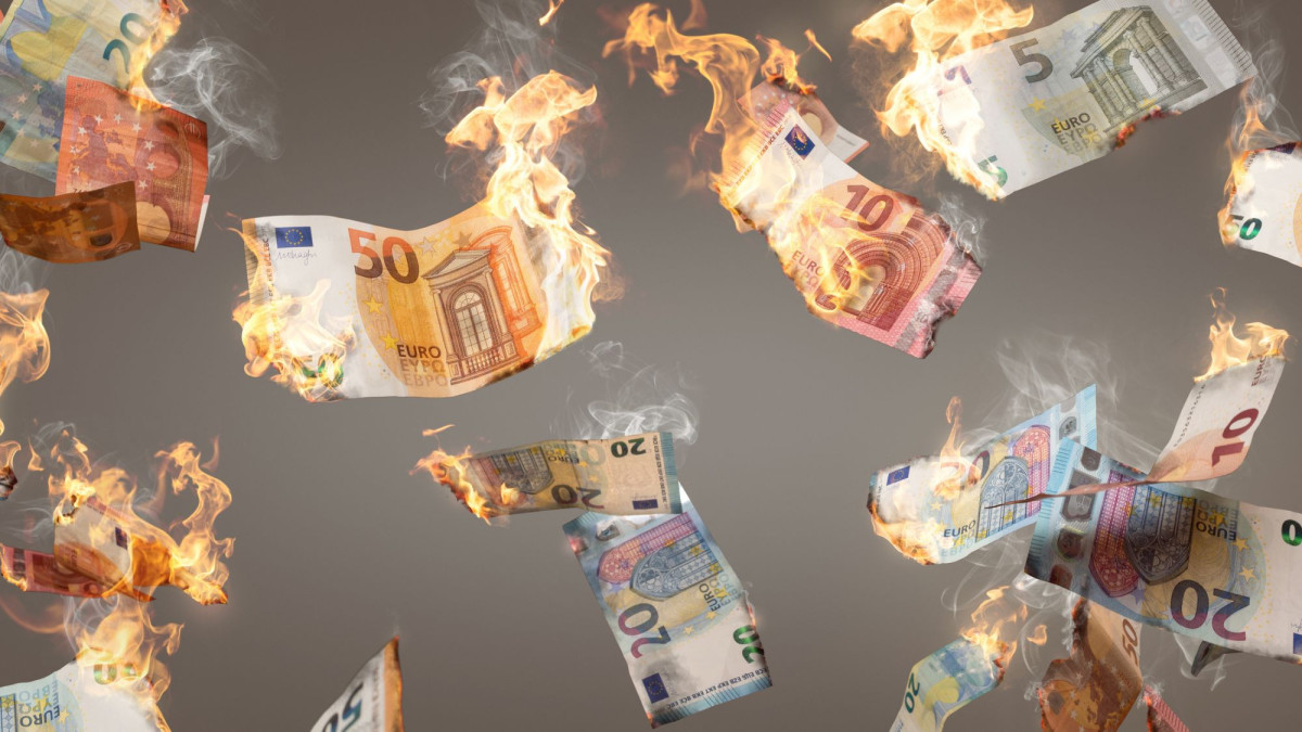 Brennendes Geld