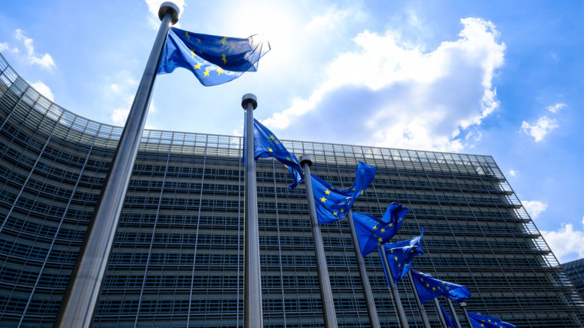 Verbände begrüßen ECON-Verzicht aufs Provisionsverbot