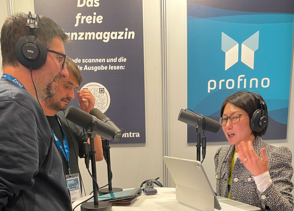 Hailan Werksnies zu Gast bei lachsblau