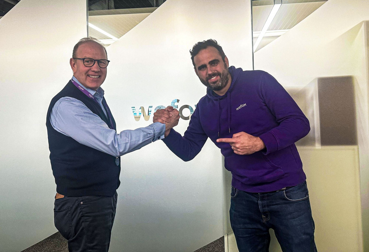 Gründer Julian Teicke (rechts) und der neue CEO Mark Hartigan bei der Rücktrittsankündigung von Teicke.