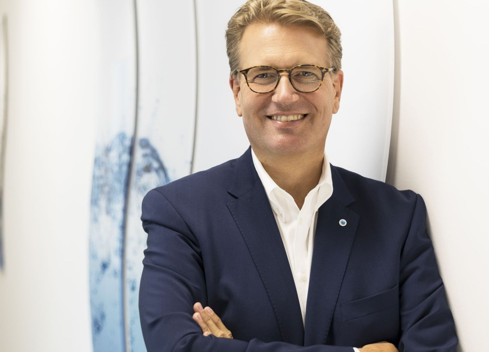 Bayerische bietet Fortführung von Element-Verträgen an | procontra