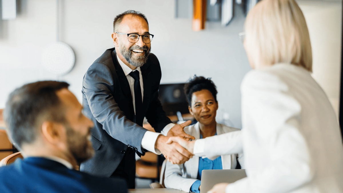 Wie Makler zwischen Sanierung, Digitalisierung und neuen Risiken bestehen