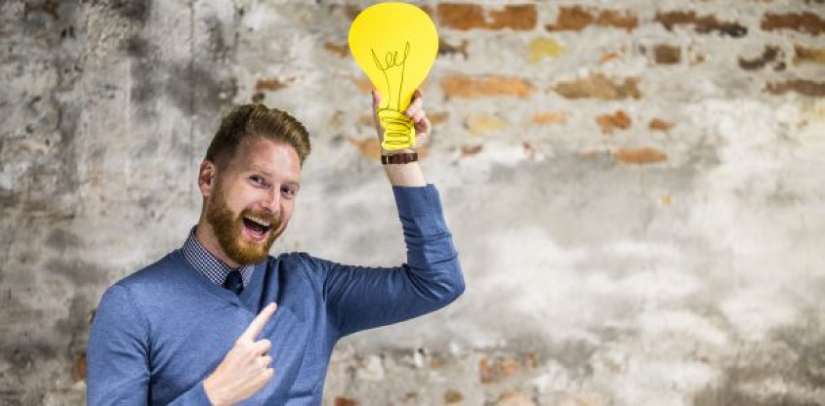 Wer ein paar Tipps beachtet, kann vielleicht ganz leicht von der PKV in die GKV wechseln – und zum Beispiel trotzdem gutverdienender Arbeitnehmer bleiben. Bild: skynesher