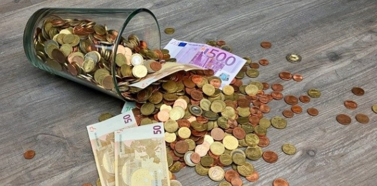 Hohe Barwerte für Renten aller Art zeigen, dass viele im Alter deutlich mehr als nur Kleingeld ausgeben können. Bild: Pixabay/peerpubben