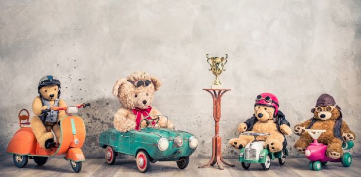 Franke und Bornberg hat knapp 400 Kfz-Versicherungen miteinander verglichen. Davon erhielten 38 Tarife die Bestnote. Bild: BrAt_PiKaChU