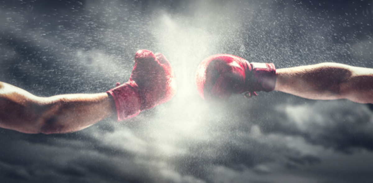 Nach einer kürzlichen Niederlage gegen die Huk-Coburg rangelt Check24 nun juristisch mit der Huk24.