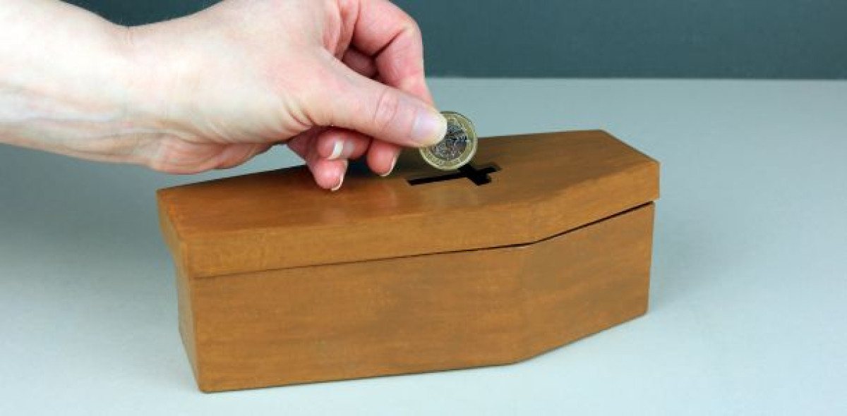 Sterbegeldversicherung; Bild: Adobe Stock/dean