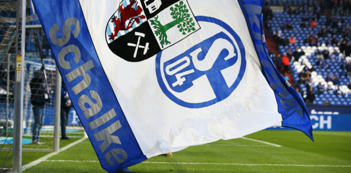 Ein totgeglaubter ehemaliger Jugendspieler des Fußball-Bundesligisten Schalke 04 scheint nun wieder aufgetaucht zu sein.