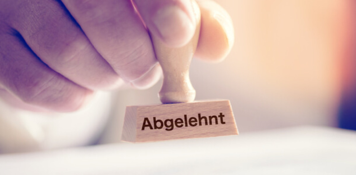 Ein Vermögensberater wollte gegenüber der bisherigen Betreuung seiner Versicherungskunden ein Kontaktverbot aussprechen. Vor Gericht wurden ihm seine Grenzen aufgezeigt.