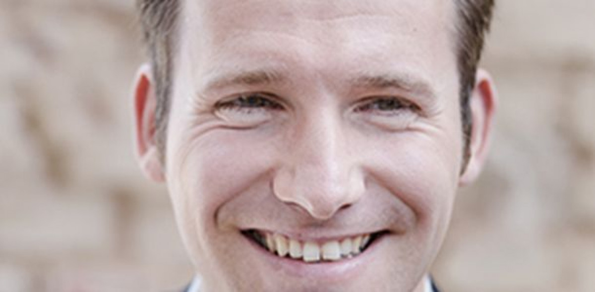 Christian Jansen hat sich als Versicherungsmakler auf die verschiedenen Aspekte der Pflegeversicherung spezialisiert. 