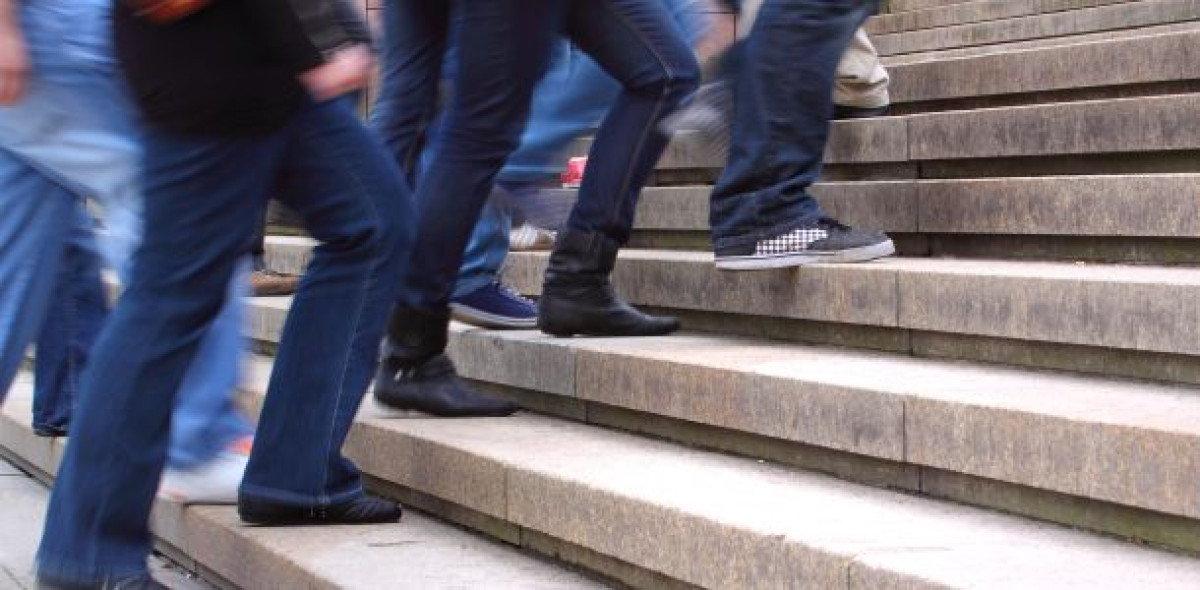 Durch die Coronakrise steigt die Nachfrage nach Rechtsschutzversicherungen nochmals an. Bereits 2019 hatten einige Versicherer schon über 25.000 Policen hinzugewinnen können.