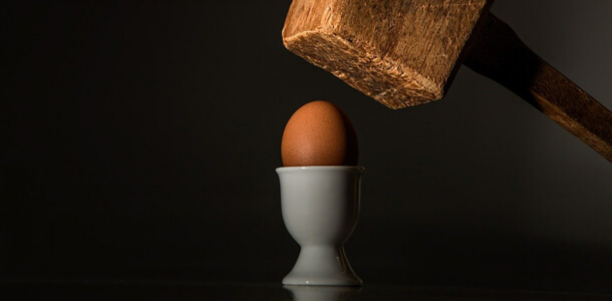 Eine steigende Zahl von BU-Fällen, etwa auch wegen frühzeitiger Demenz, kann die Kalkulation und damit die Beitragsstabilität der Anbieter gefährden.