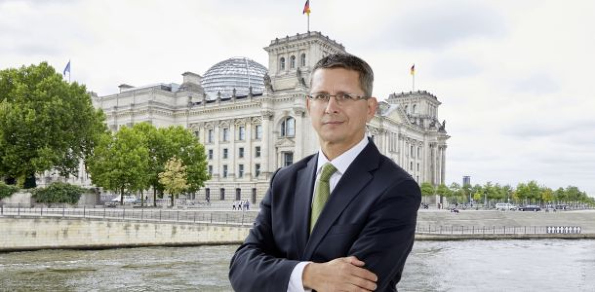 „Unsere Expertenrunde rät als grobe Richtschnur zur Einbeziehung von 70 Prozent der Angebote für eine noch ausgewogene Marktanalyse“, sagt AfW-Geschäftsführer Norman Wirth. Bild: AfW