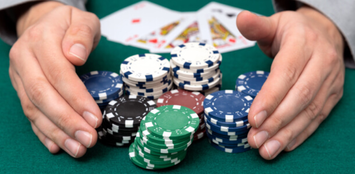 6 Versicherer konnten ihren Bestand in nur einem Jahr um mehr als 25.000 Hausrat-Policen steigern.