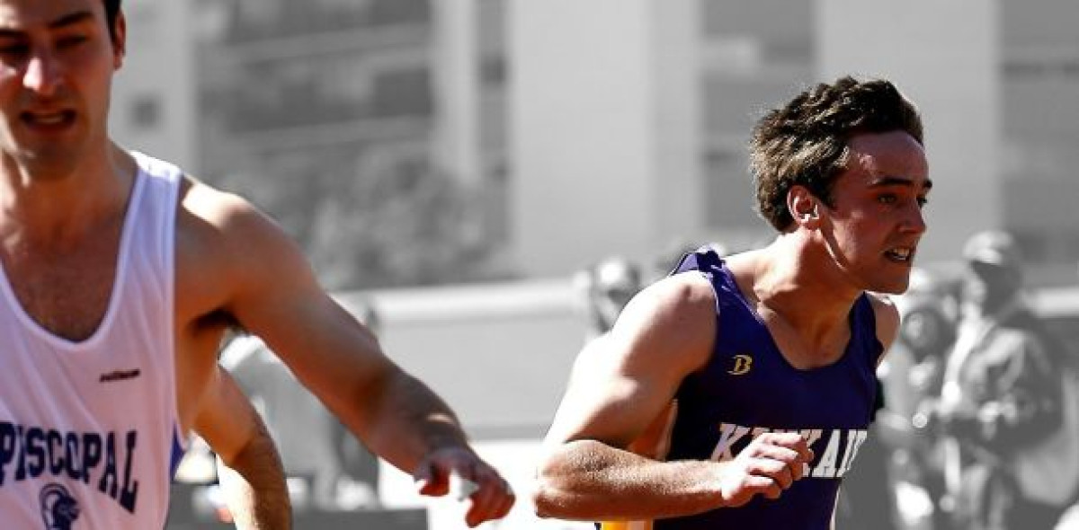 Halbzeit bei Maklers Lieblinge 2021. In der Königsdisziplin „Beste Maklerbetreuung“ liefern sich derzeit zwei Versicherer ein Kopf-an-Kopf-Rennen. Bild: Pixabay/KeithJJ