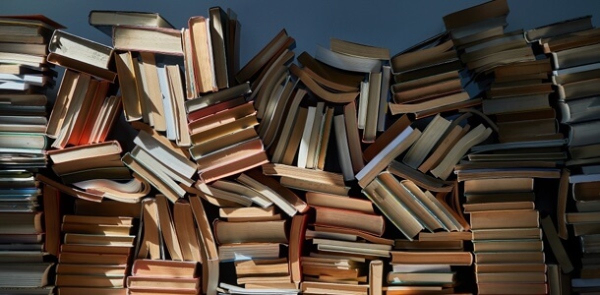 Glossar zu geschlossenen AIF; Bild: Adobe Stock/Gudellaphoto