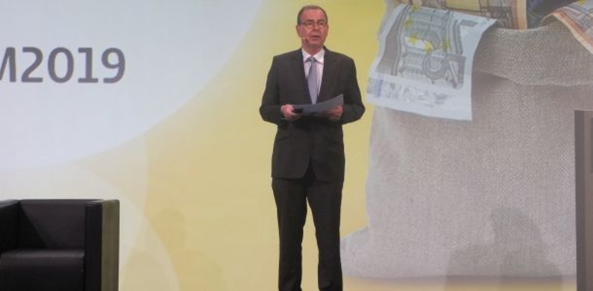 DWS-Fondsmanager Klaus Kaldemorgen erklärte auf der DKM, wie Vermittler ihren Kunden die Angst vor einer Altersvorsorge ohne Garantiezins nehmen können.