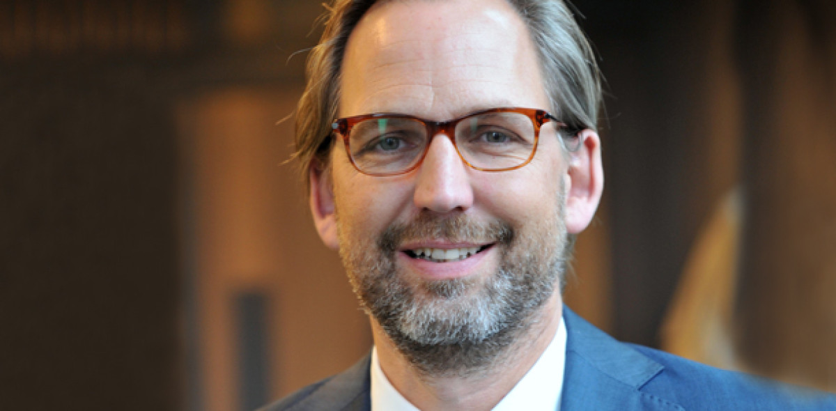 Sollte die Versicherungsbranche selbst einen Provisionsdeckel vorschlagen?