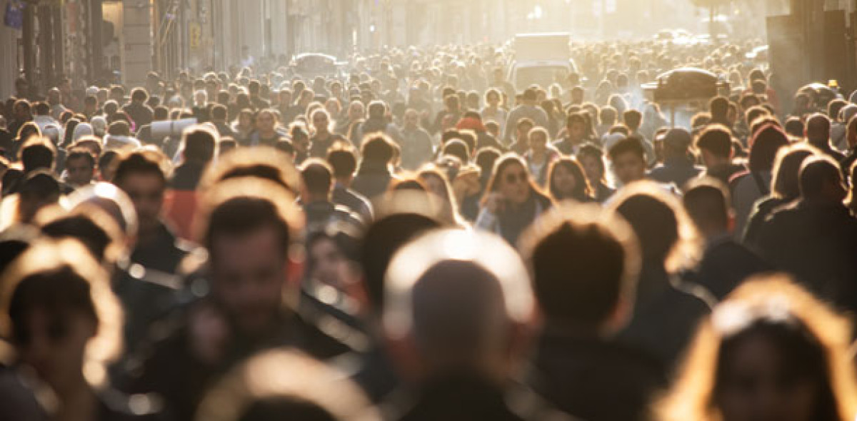 Menschenmenge Bild: Hydromet