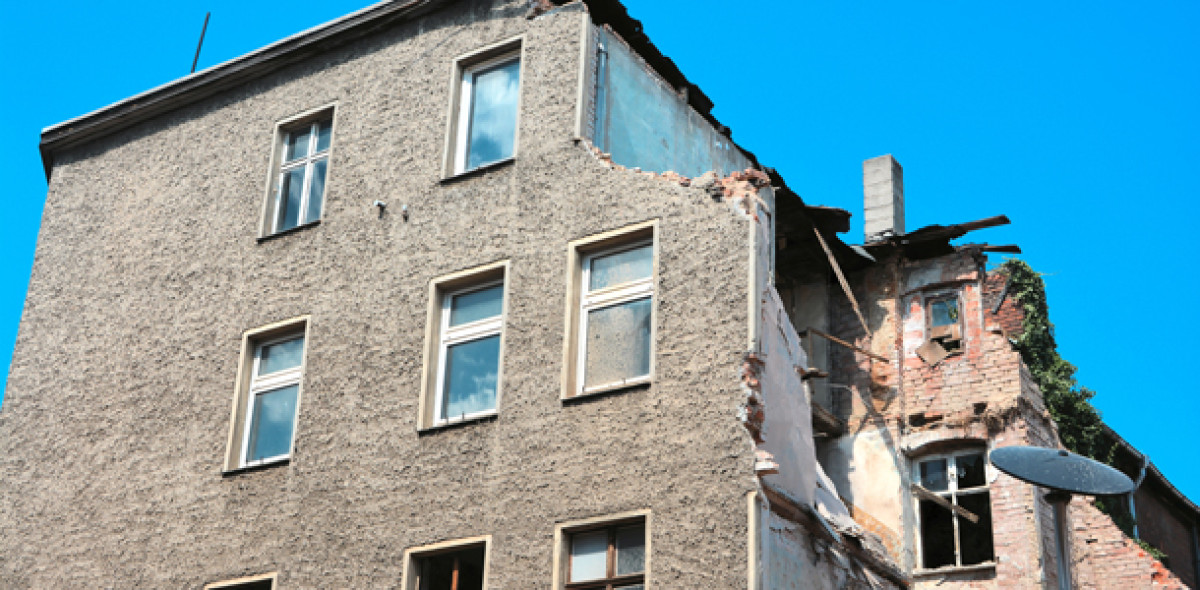 Schäden am Wohngebäude: In diesen 5 Fällen zahlt die Versicherung Bild: Adobe Stock/Heiko Küverling