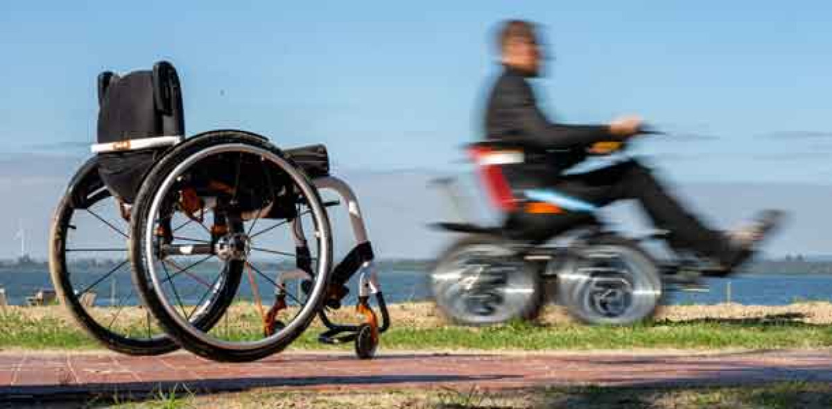 Der Zugang von der PKV zur freiwilligen gesetzlichen Krankenversicherung blieb einem schwerbehinderten Mann verwehrt. Dagegen klagte er.