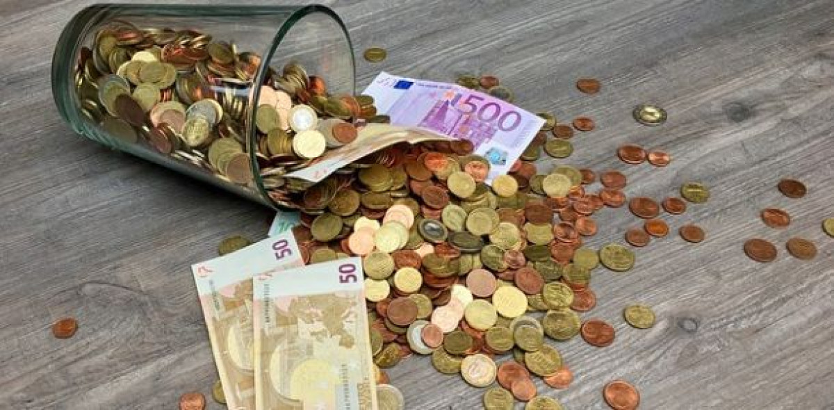 Die 12 größten PKV-Anbieter erzielten allesamt Bruttobeitragseinnahmen von mehr als einer Milliarde Euro.