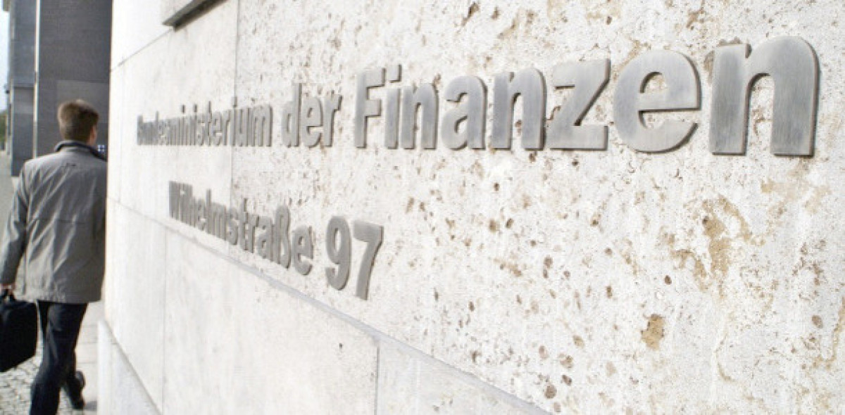 Das Finanzministerium spezifizierte jetzt die Anlässe für eine risikobasierte Überprüfung. 