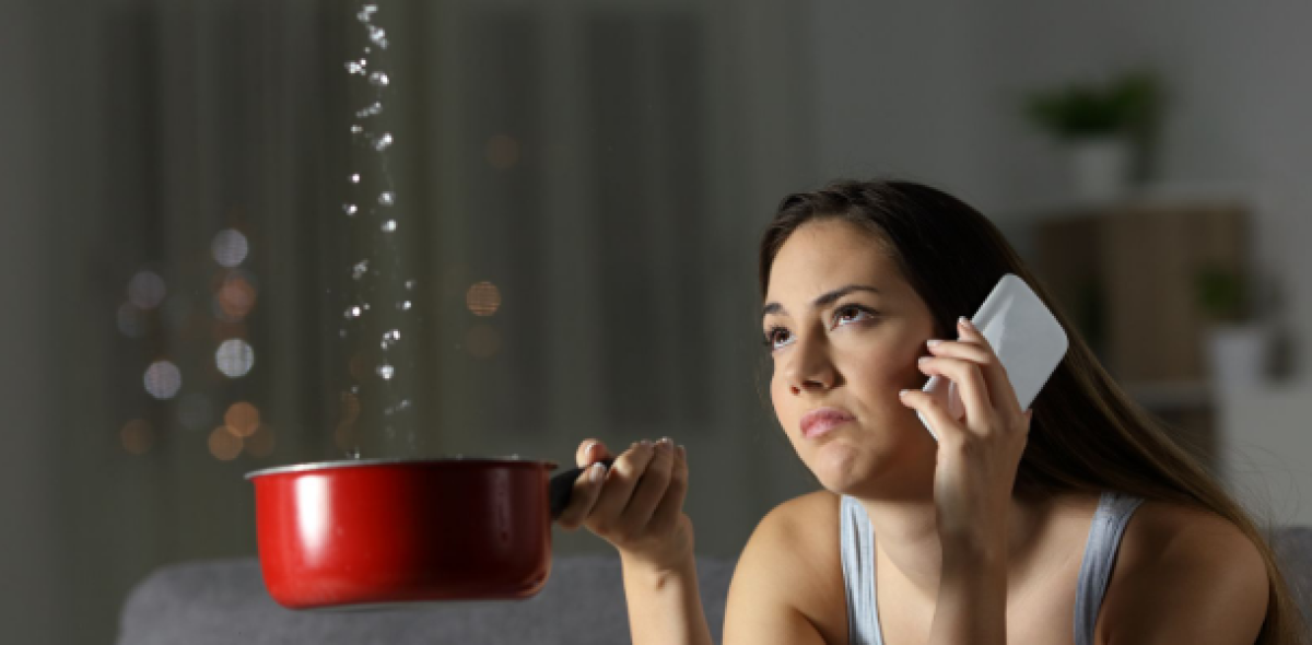 Leitungswasserschäden, Bild: Adobe Stock/ Antonioguilemm