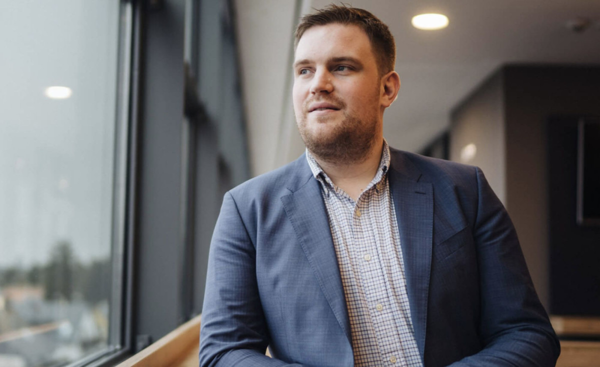 Jungmakler Tobias Breu