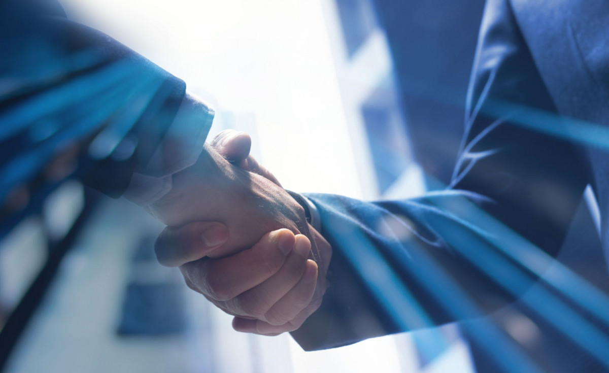 Summitas übernimmt zwei Maklerbüros