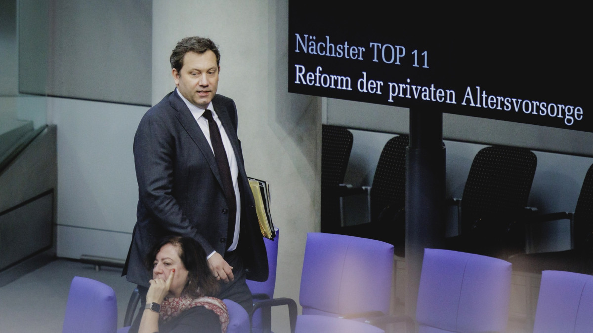 Bundesfinanzminister Lars Klingbeil (SPD) hat die pAV-Reform maßgeblich ausgearbeitet