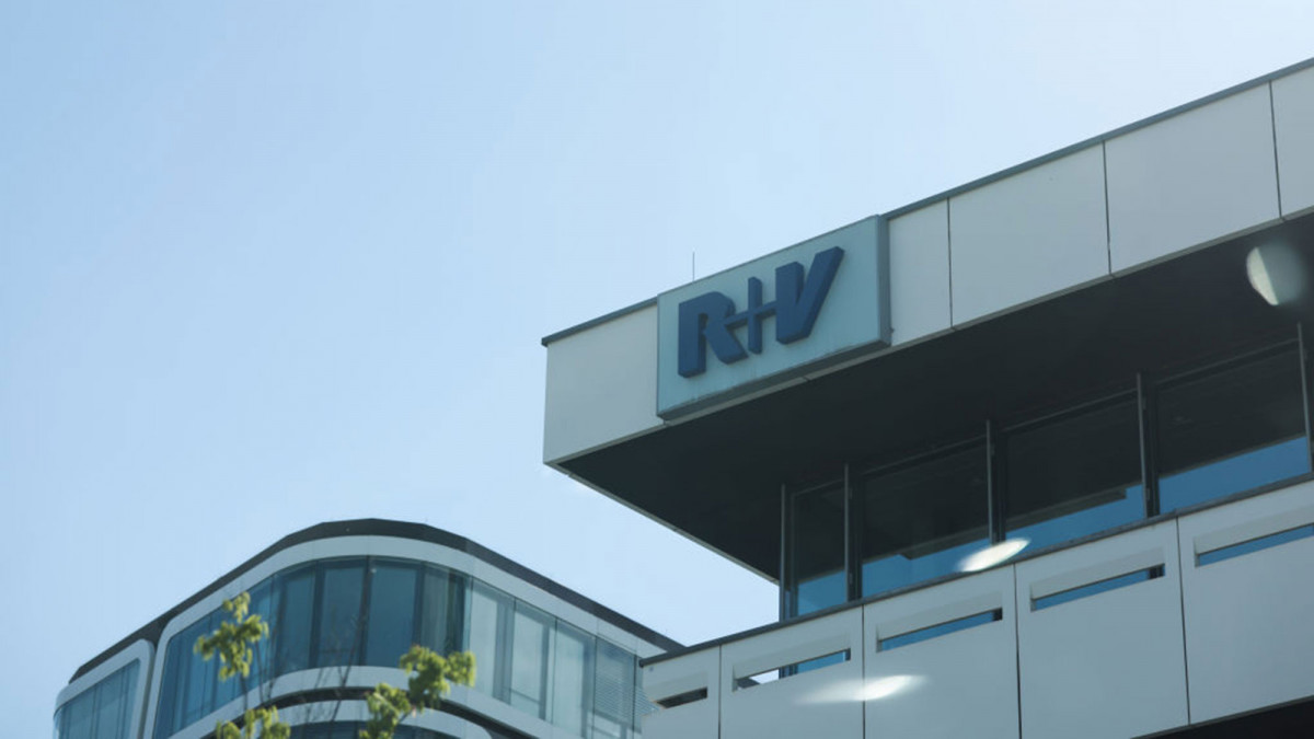 R+V