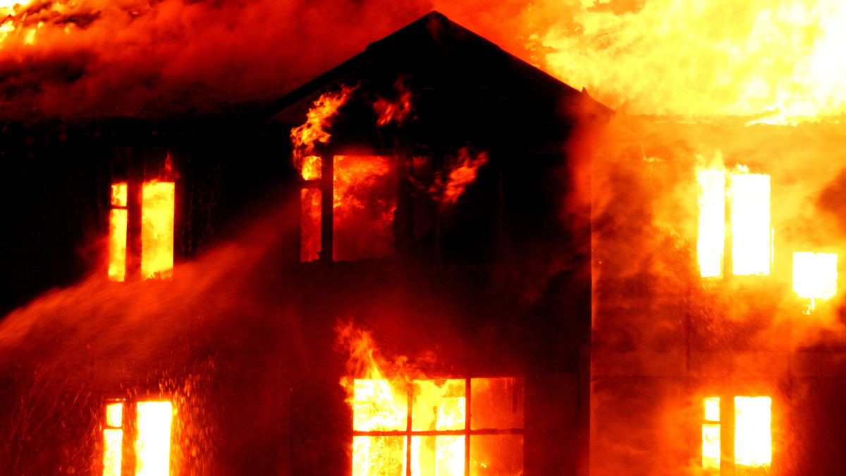 Haus in Flammen