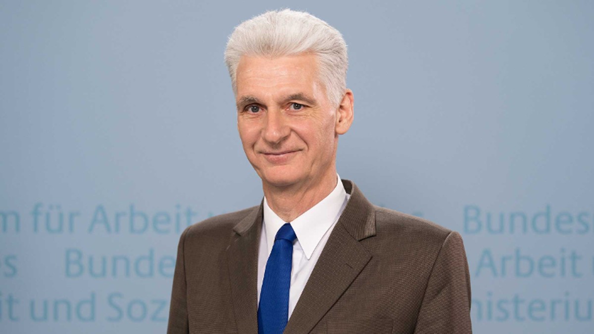 Rolf Schmachtenberg
