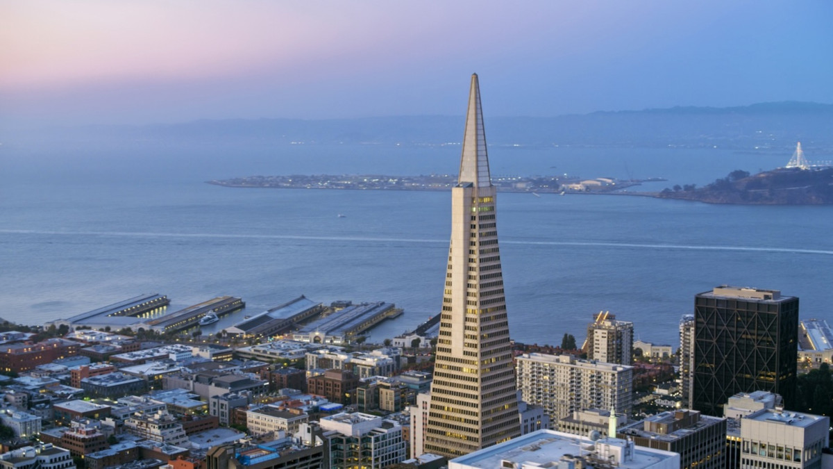 Blick auf die Transamerica Pyramid in San Francisco City