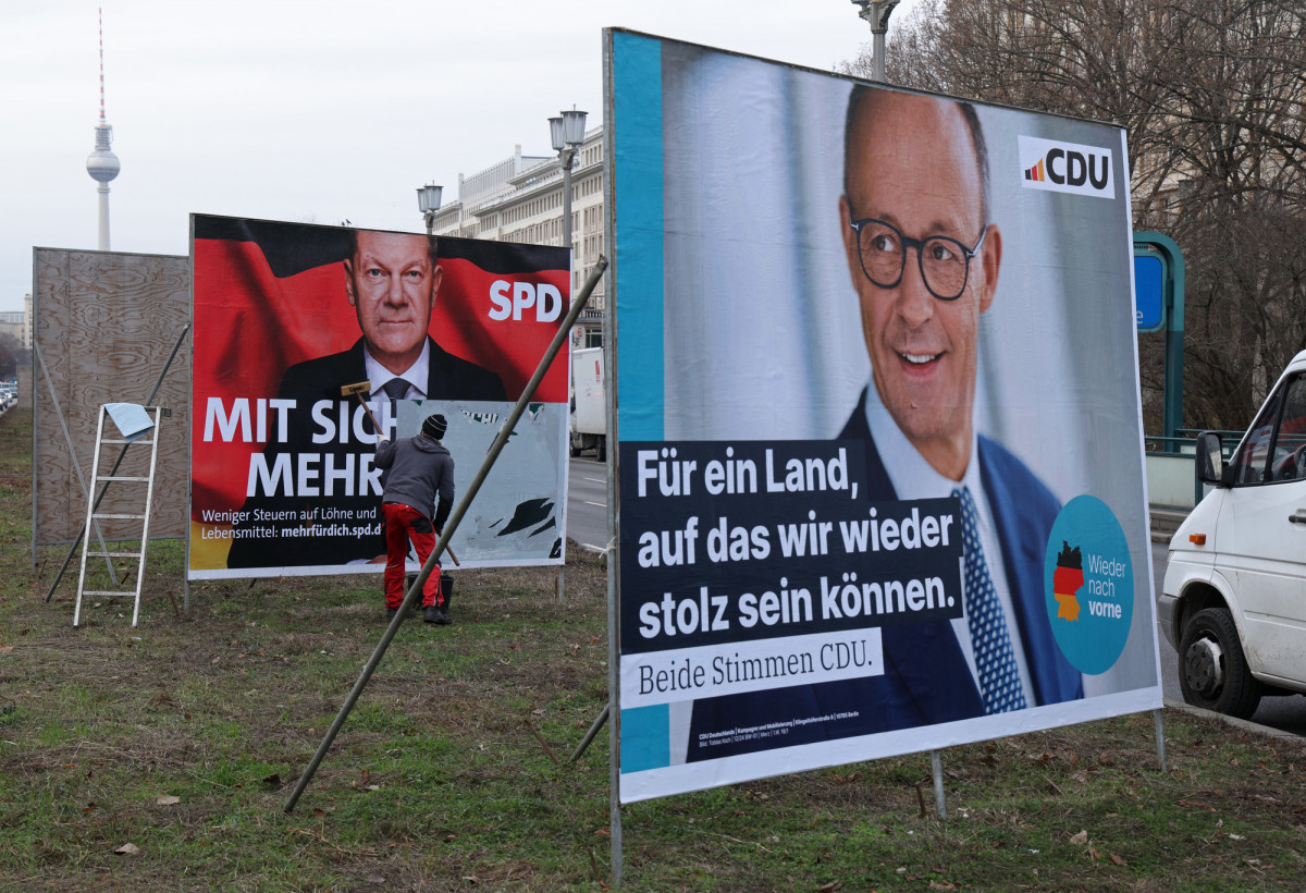 Wahlplakate der SPD und der CDU